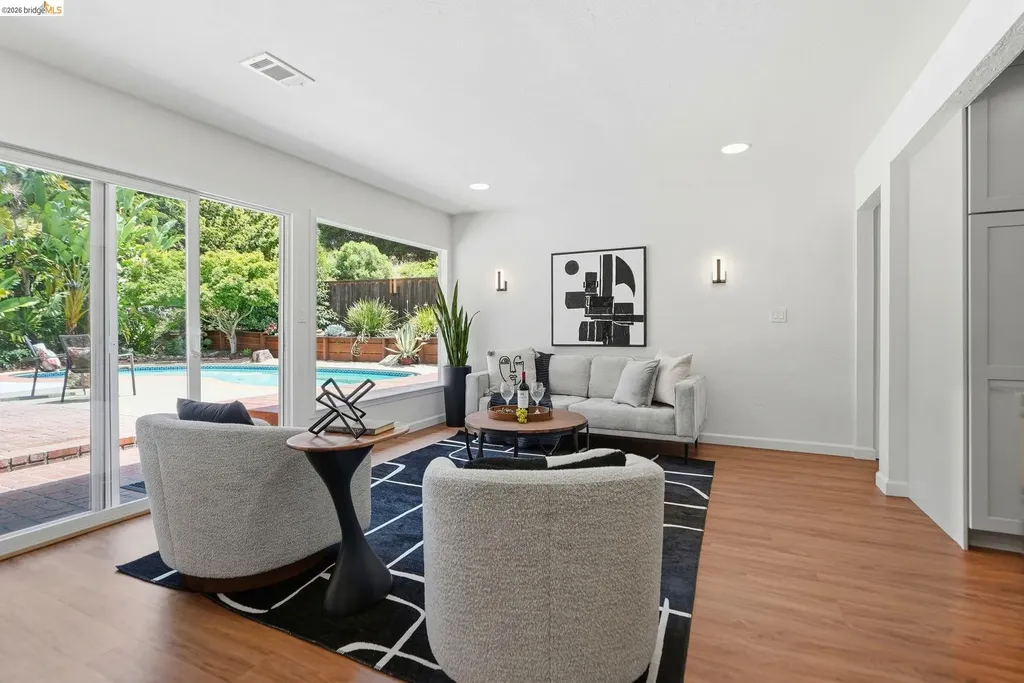 2662 Tamalpais Drive Pinole CA 94564