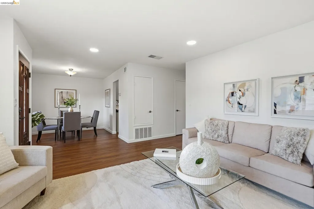 2662 Tamalpais Drive Pinole CA 94564