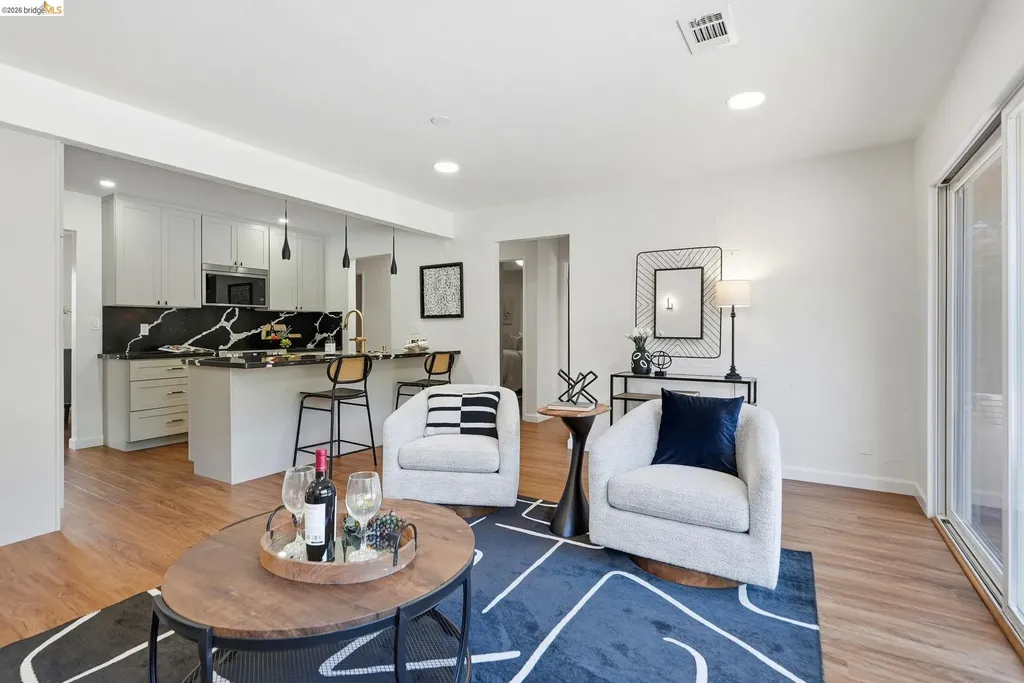 2662 Tamalpais Drive Pinole CA 94564