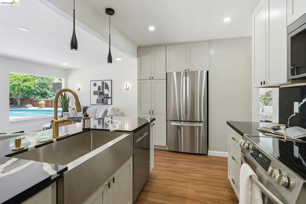 2662 Tamalpais Drive Pinole CA 94564