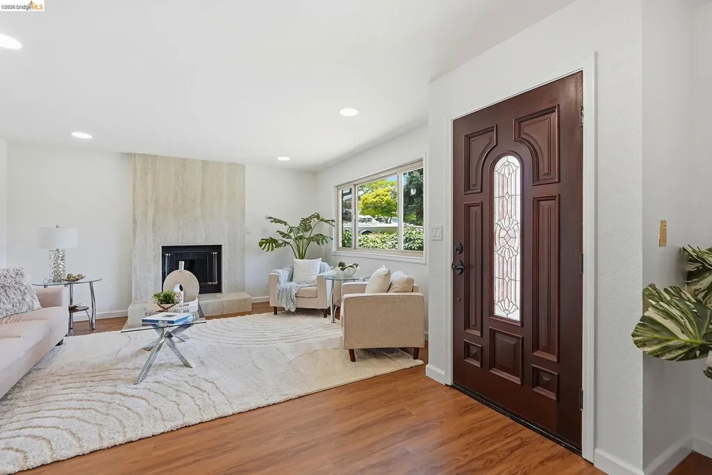 2662 Tamalpais Drive Pinole CA 94564