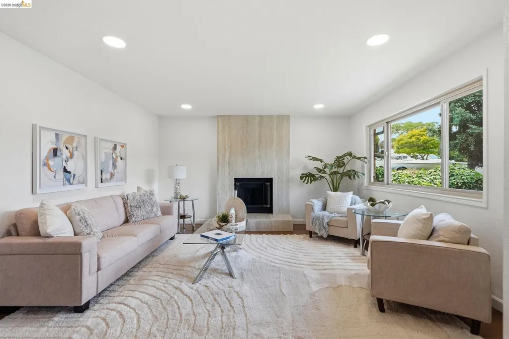 2662 Tamalpais Drive Pinole CA 94564