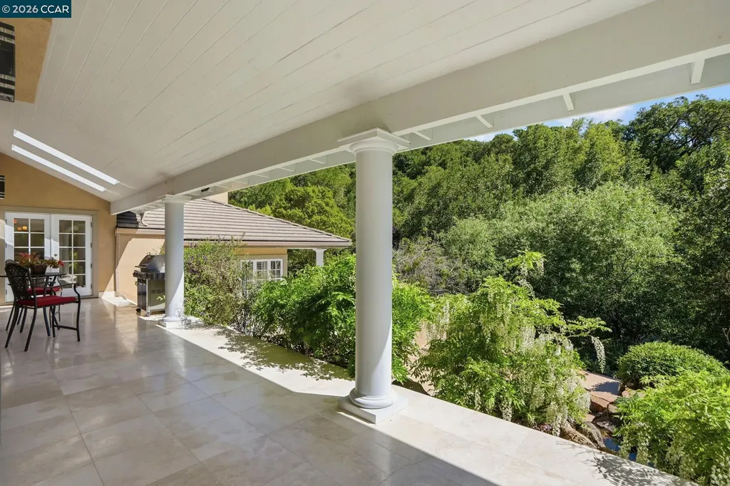 45 Merrill Circle Moraga CA 94556