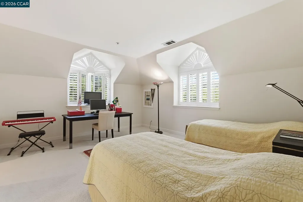 45 Merrill Circle Moraga CA 94556
