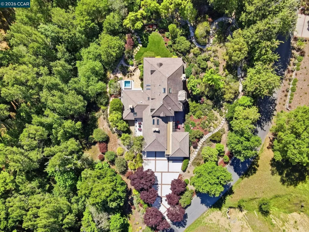 45 Merrill Circle Moraga CA 94556