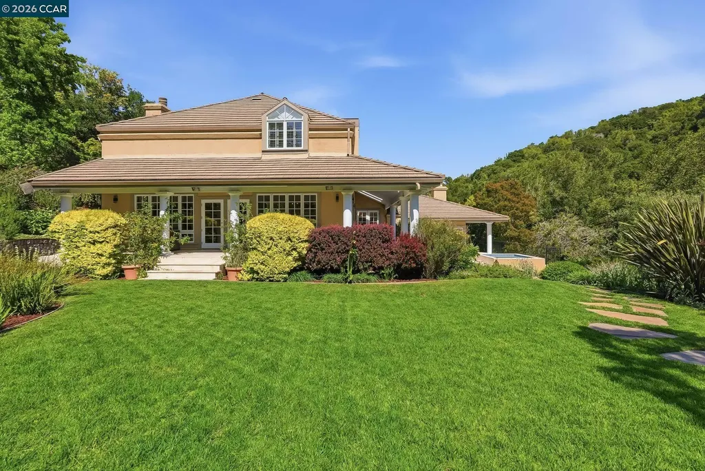 45 Merrill Circle Moraga CA 94556