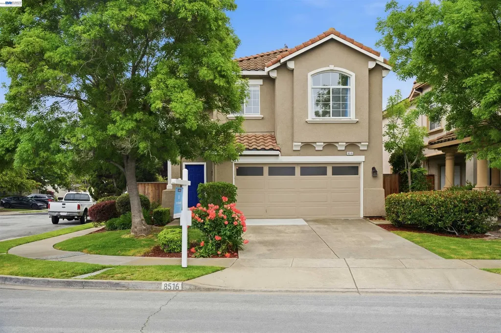8516 Peachtree Avenue Newark CA 94560