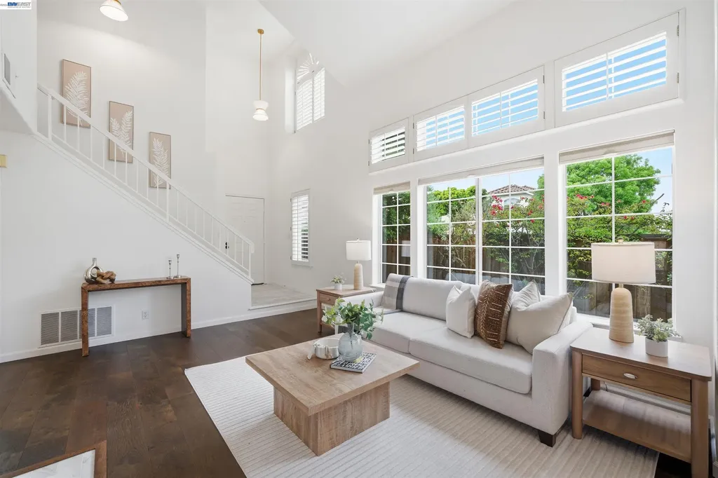 8516 Peachtree Avenue Newark CA 94560