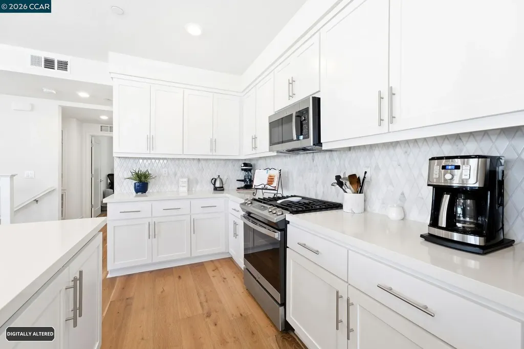 9732 Seawind Way Newark CA 94560