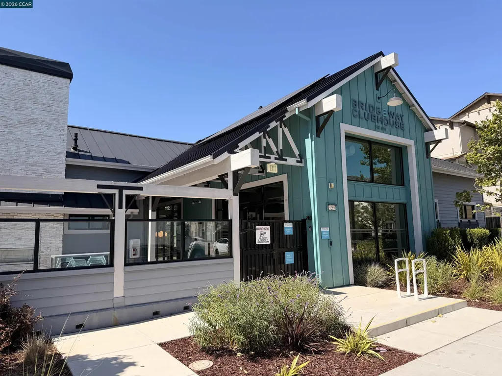 9732 Seawind Way Newark CA 94560