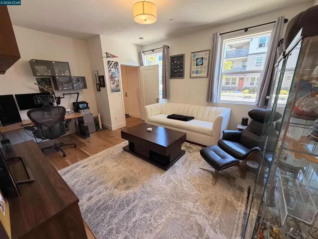9732 Seawind Way Newark CA 94560