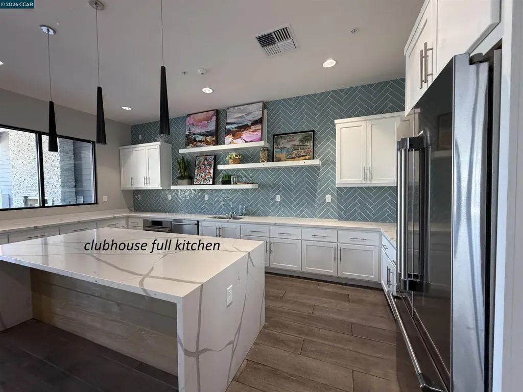 9732 Seawind Way Newark CA 94560