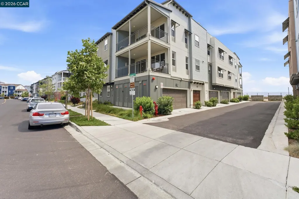 9732 Seawind Way Newark CA 94560