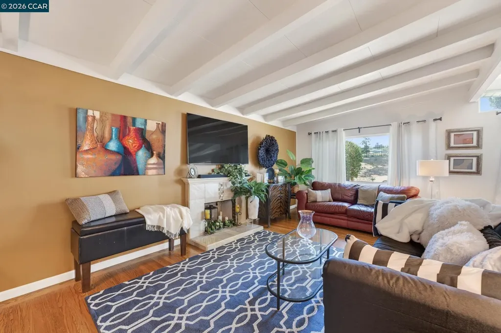 380 Alhambra Avenue Vallejo CA 94591
