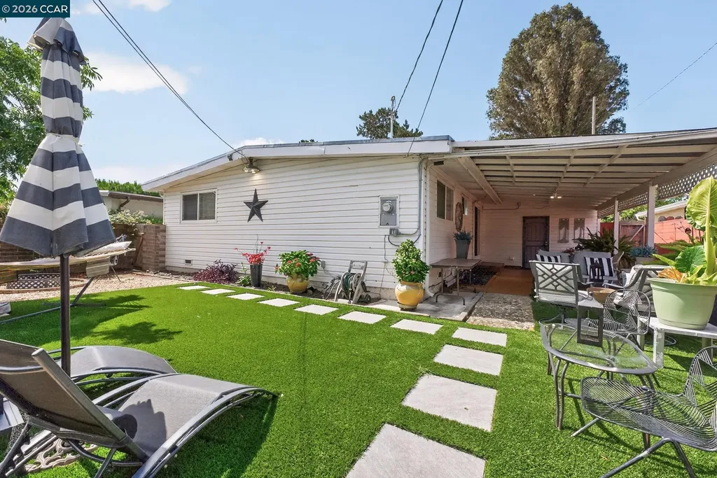 380 Alhambra Avenue Vallejo CA 94591