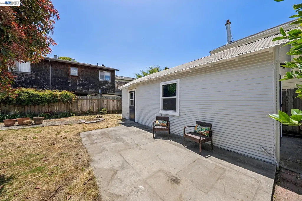 1508 Pacific Avenue Alameda CA 94501