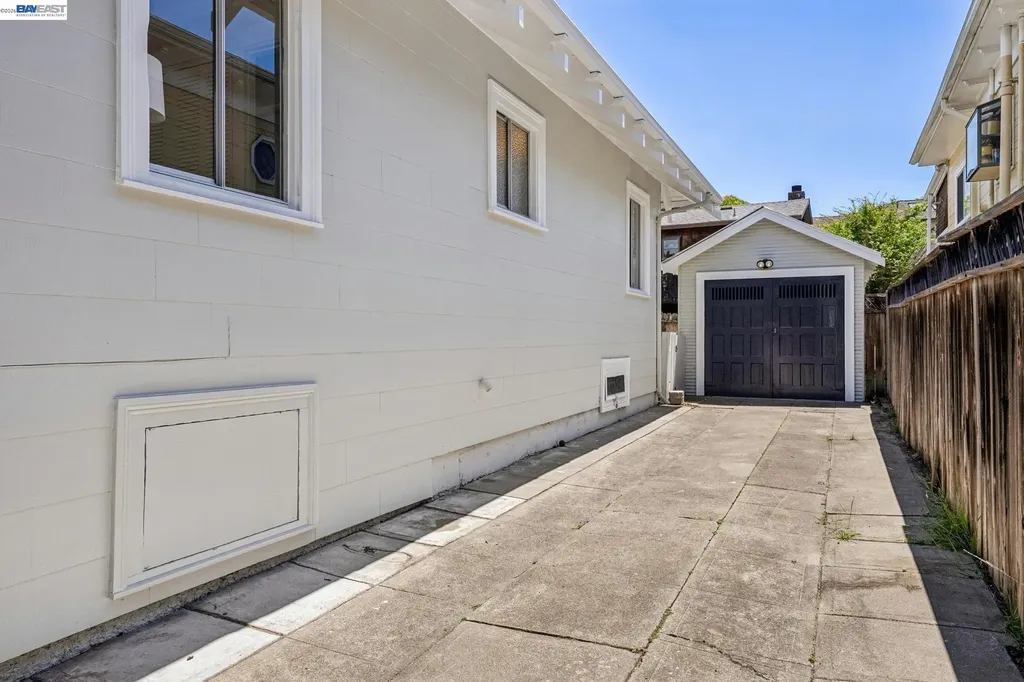 1508 Pacific Avenue Alameda CA 94501