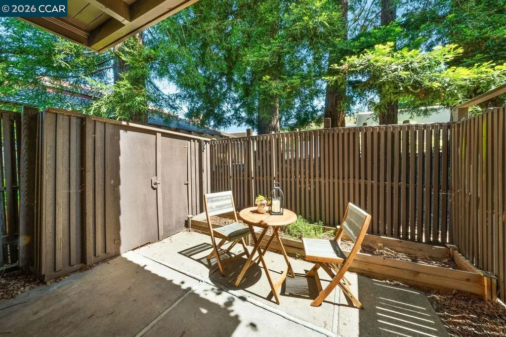 1476 Camino Peral Moraga CA 94556