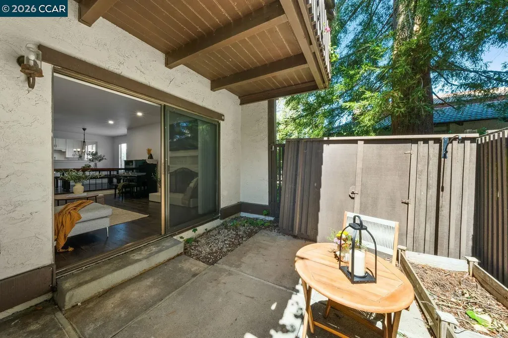 1476 Camino Peral Moraga CA 94556