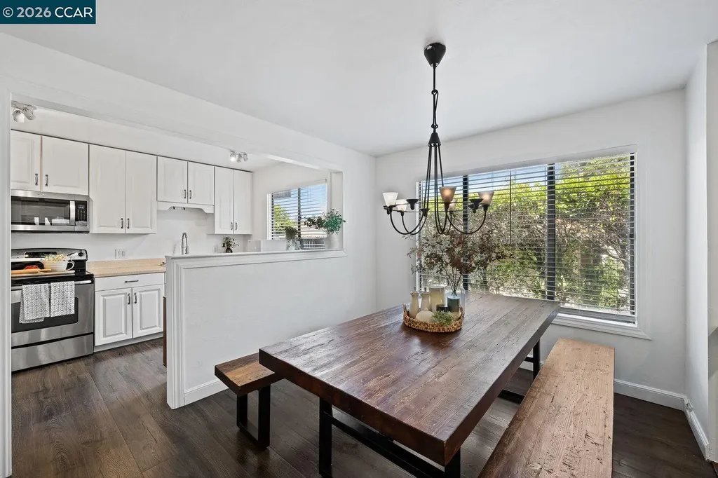 1476 Camino Peral Moraga CA 94556