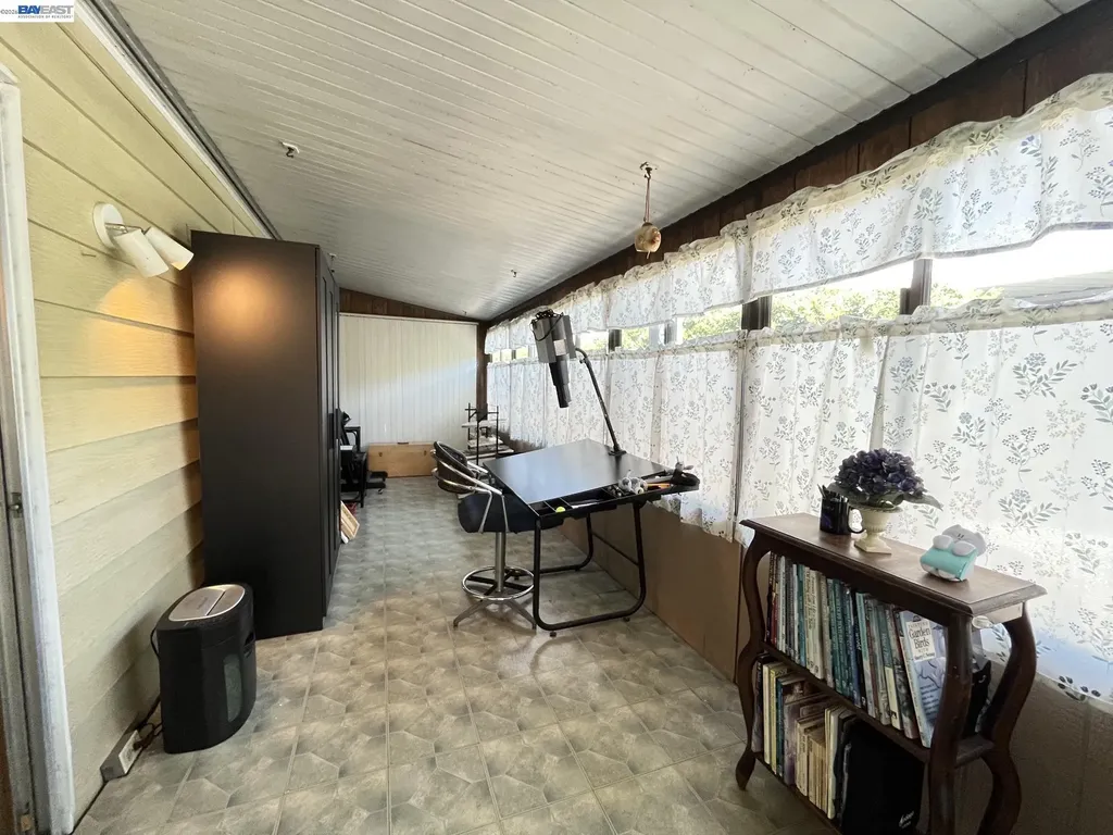 2698 Pueblo Creek Hayward CA 94545