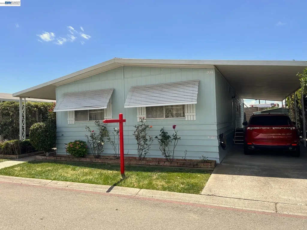 2698 Pueblo Creek Hayward CA 94545