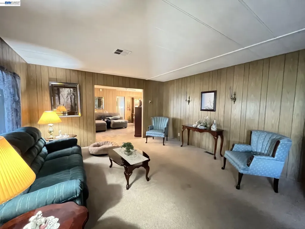 2698 Pueblo Creek Hayward CA 94545