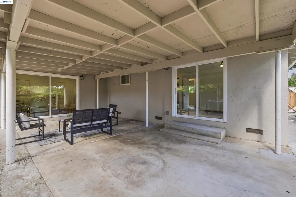 1401 Monterey Drive Antioch CA 94509
