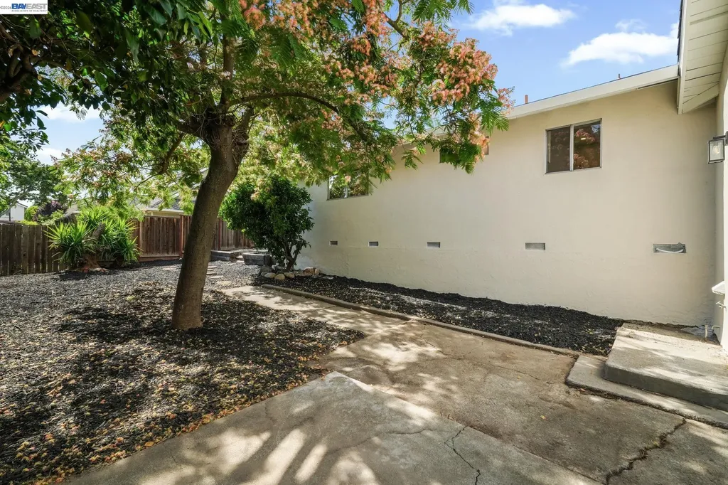 116 Terra Lane Pacheco CA 94553