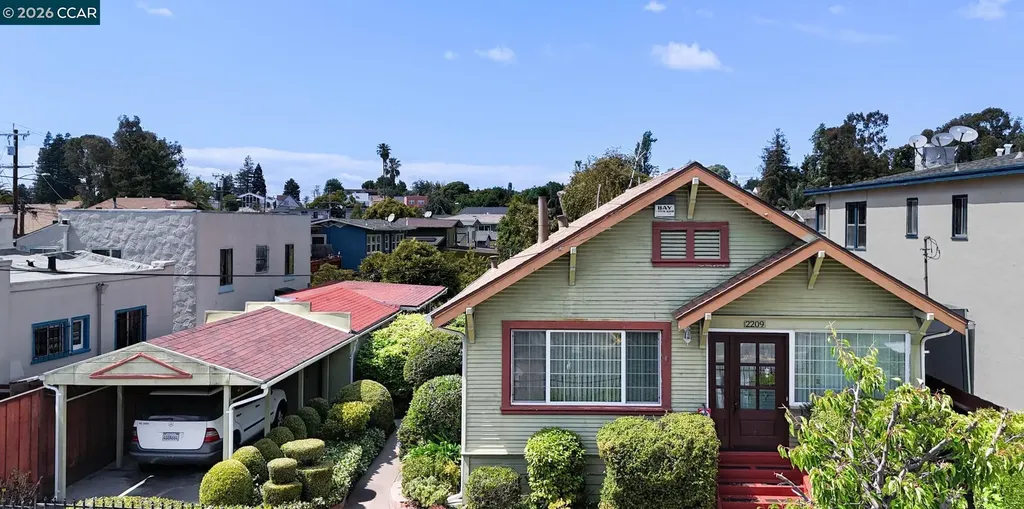2209 35th Avenue Oakland CA 94601