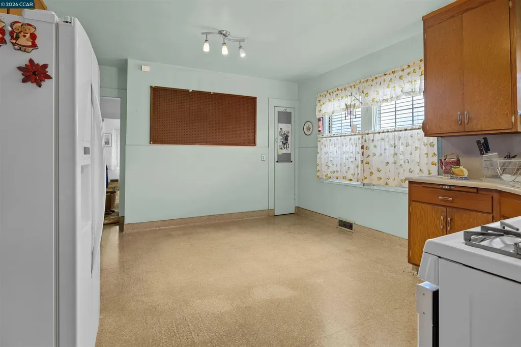 2209 35th Avenue Oakland CA 94601