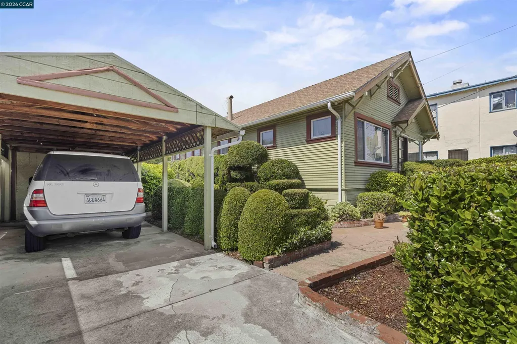 2209 35th Avenue Oakland CA 94601