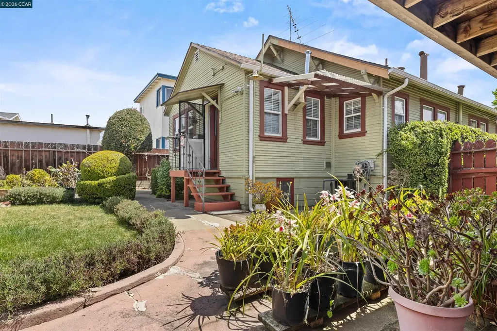 2209 35th Avenue Oakland CA 94601