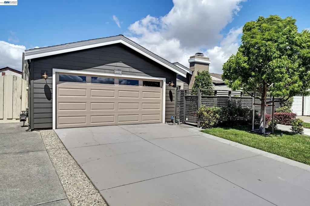39052 Levi Street Newark CA 94560