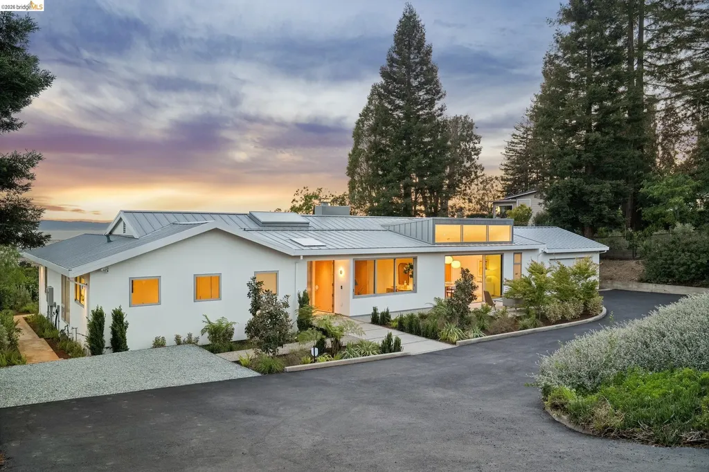 14001 Skyline Boulevard Oakland CA 94619