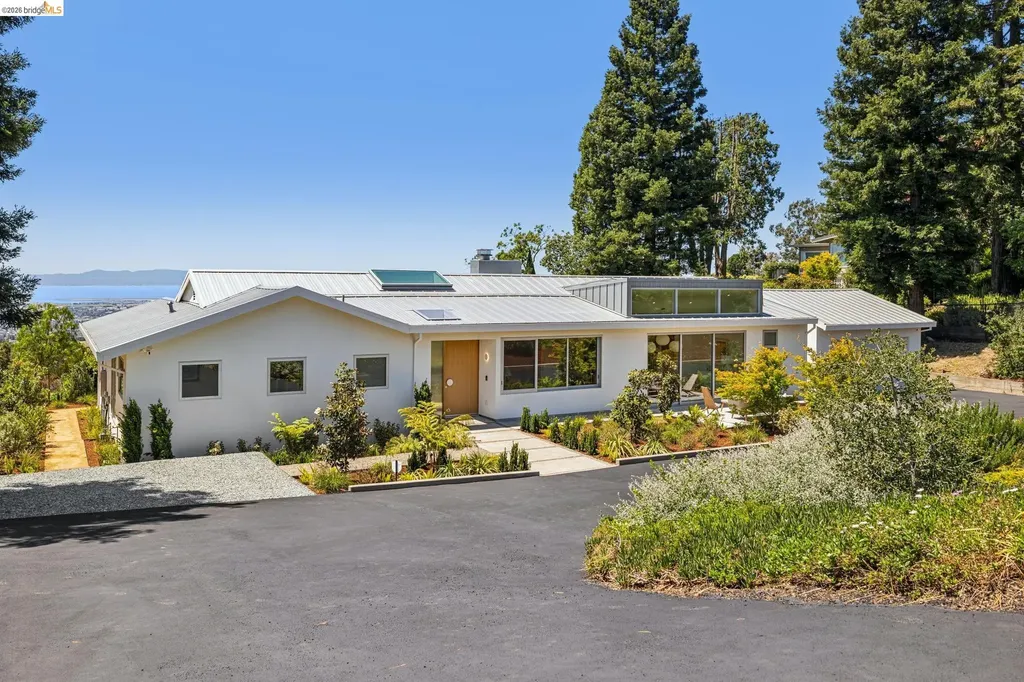 14001 Skyline Boulevard Oakland CA 94619