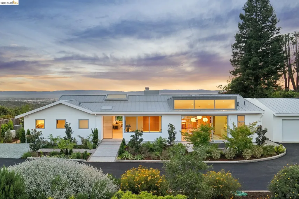 14001 Skyline Boulevard Oakland CA 94619