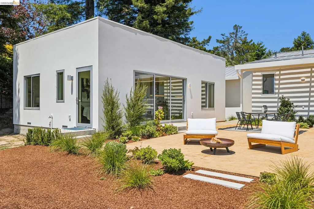 14001 Skyline Boulevard Oakland CA 94619