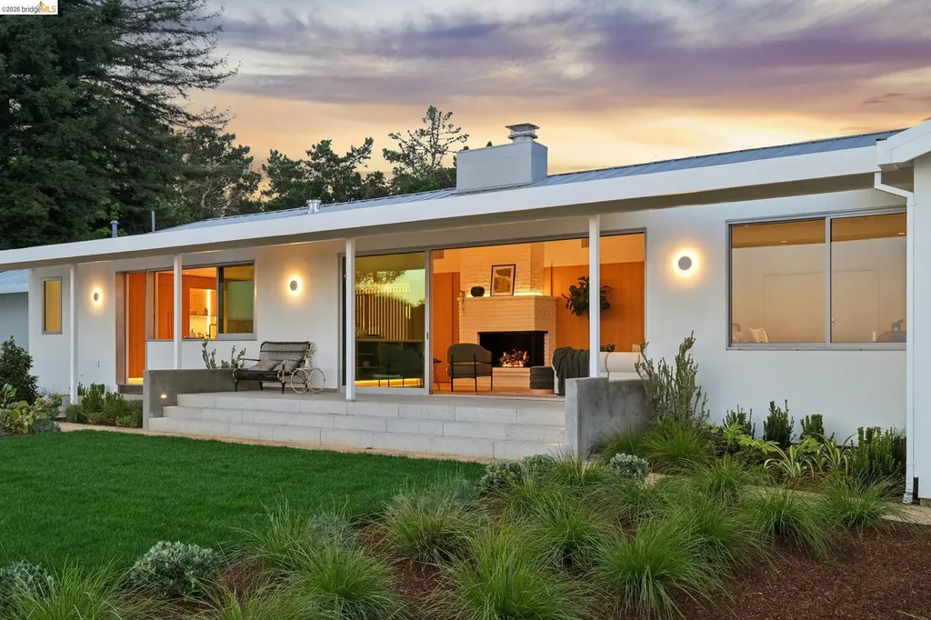 14001 Skyline Boulevard Oakland CA 94619
