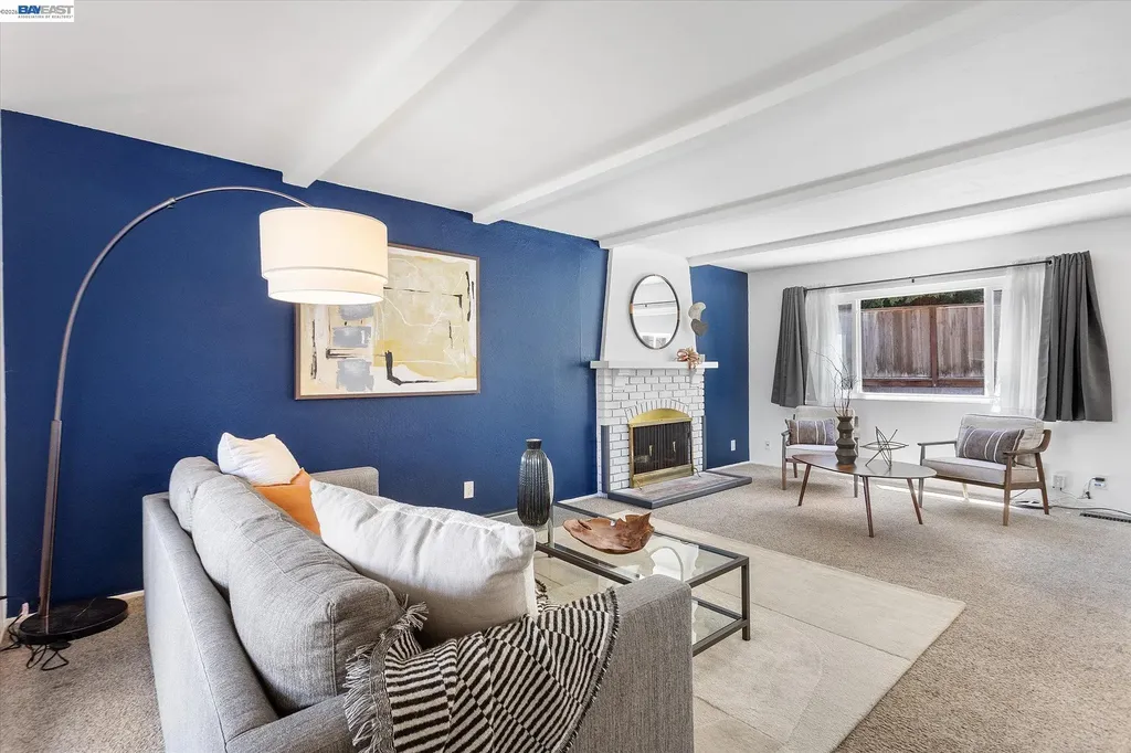 16683 Kildare Road Castro Valley CA 94578