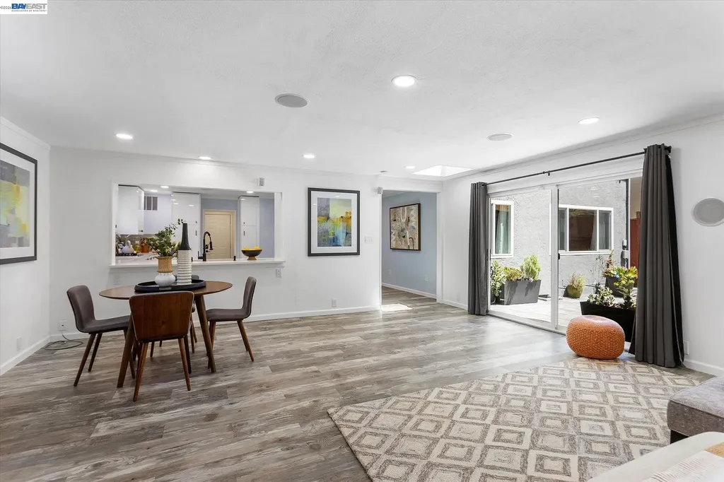 16683 Kildare Road Castro Valley CA 94578