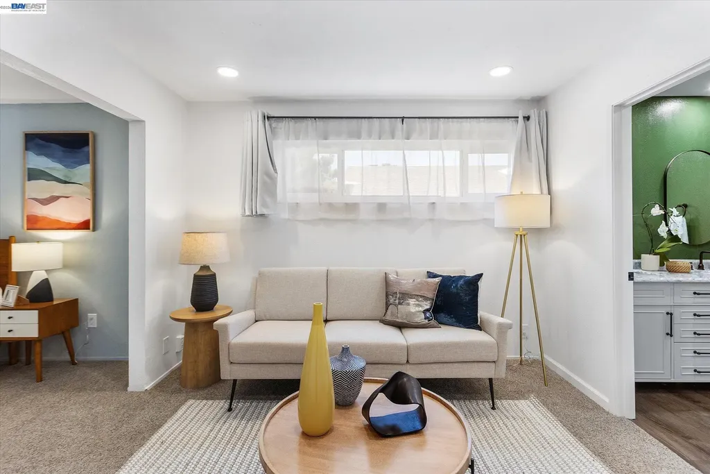 16683 Kildare Road Castro Valley CA 94578