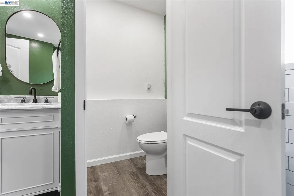 16683 Kildare Road Castro Valley CA 94578