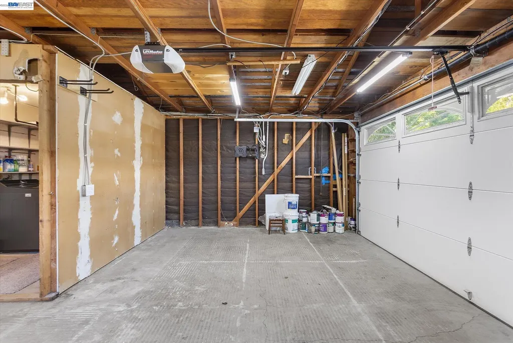 16683 Kildare Road Castro Valley CA 94578