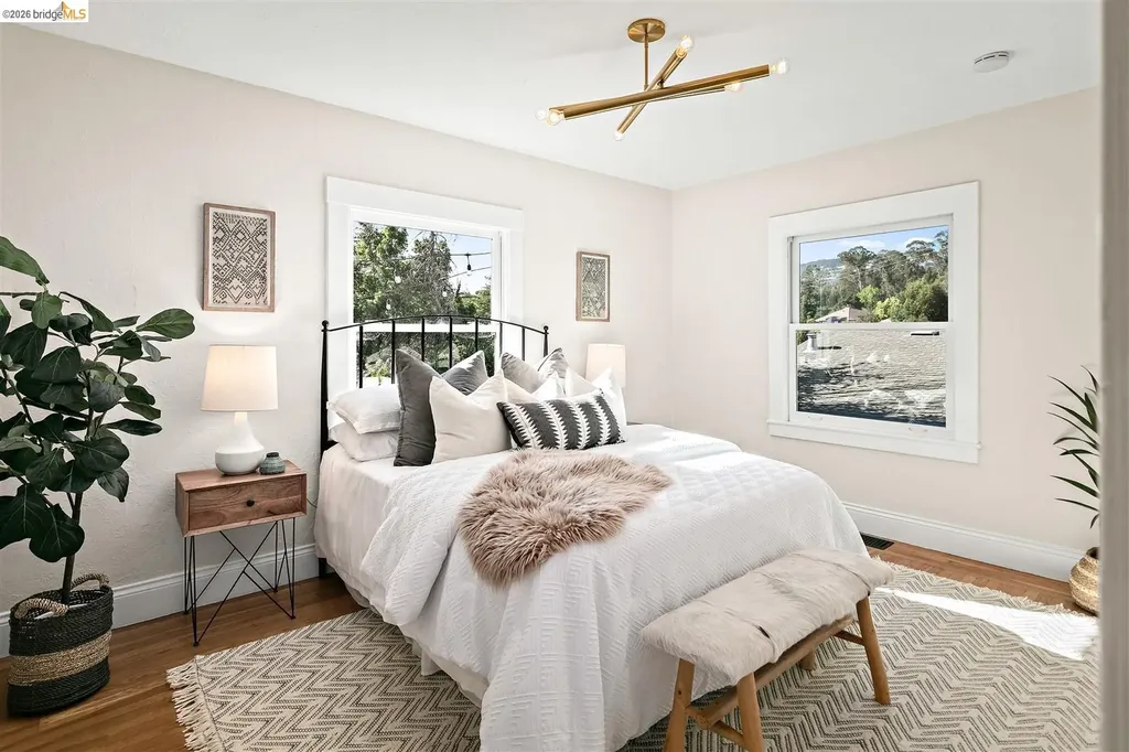 5945 Majestic Avenue Oakland CA 94605