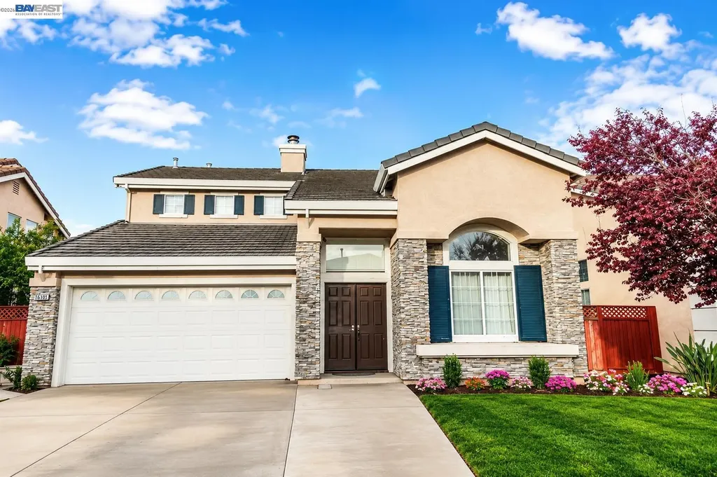 15100 Shining Star Lane San Leandro CA 94579