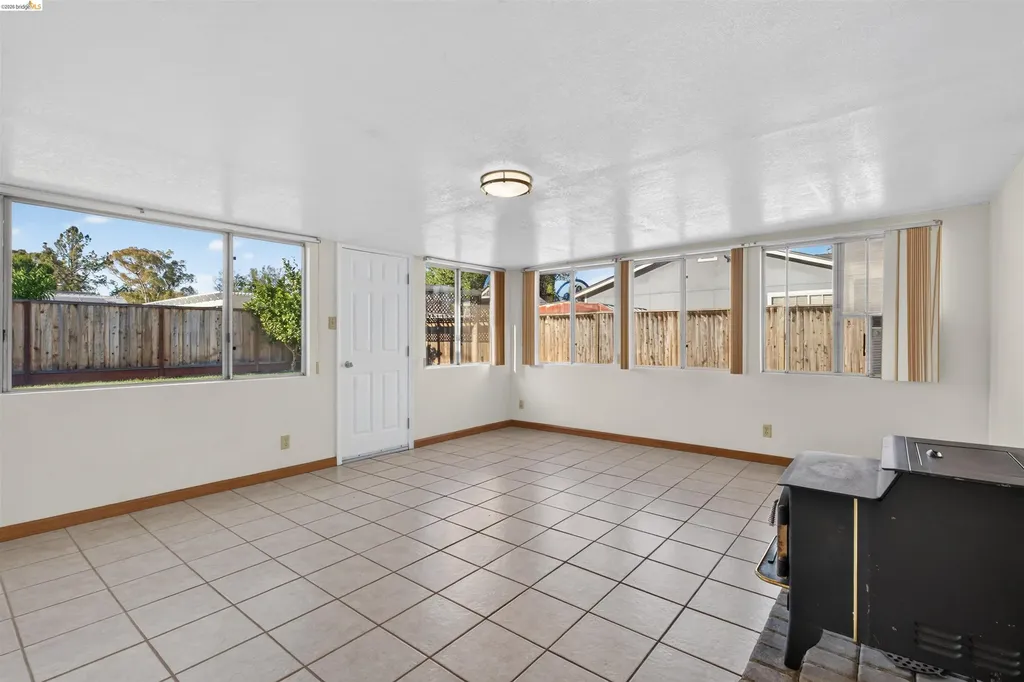 5636 Idlewild Avenue Livermore CA 94551