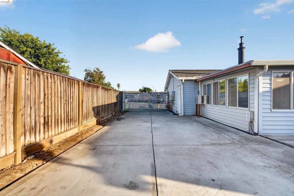 5636 Idlewild Avenue Livermore CA 94551