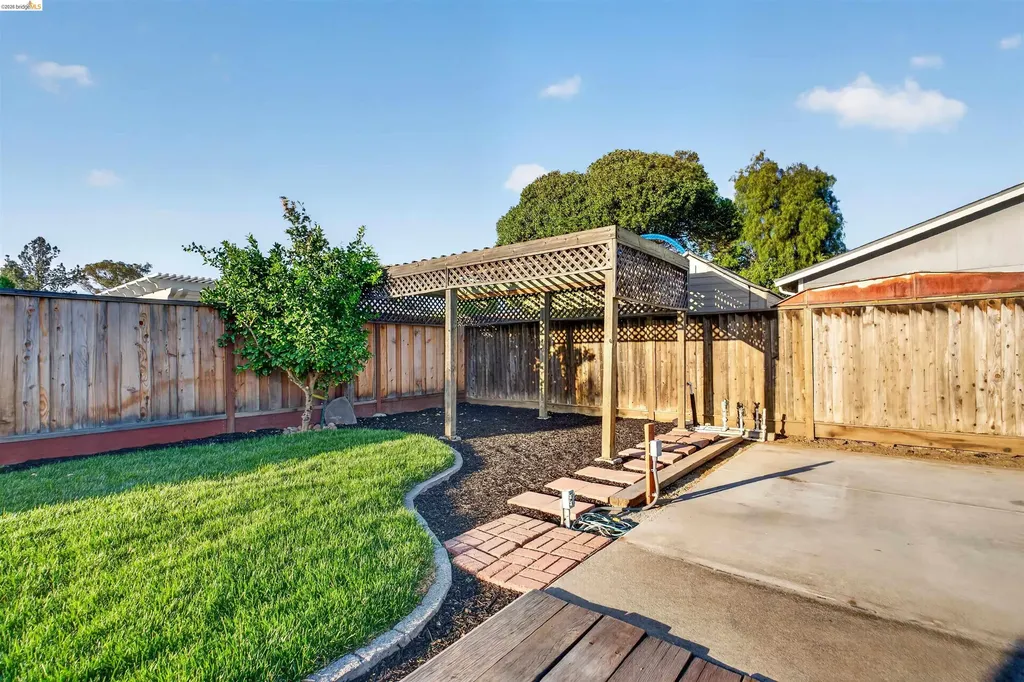 5636 Idlewild Avenue Livermore CA 94551