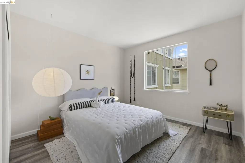1524 Tucker Street Oakland CA 94603